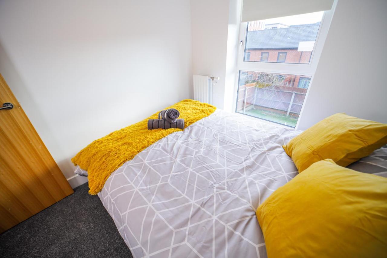 3 Bedroom House In Birmingham City Centre - Sleeps 6 Buitenkant foto