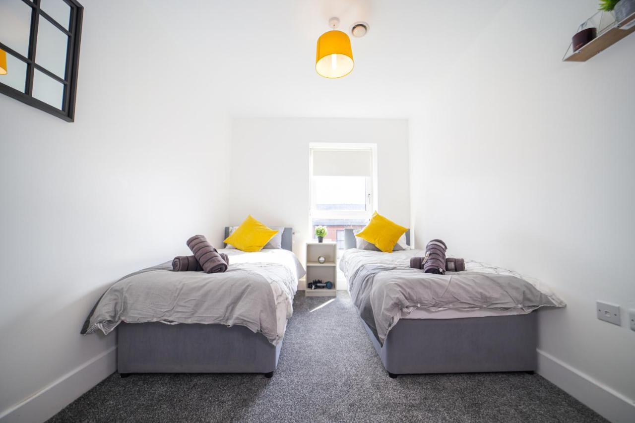 3 Bedroom House In Birmingham City Centre - Sleeps 6 Buitenkant foto