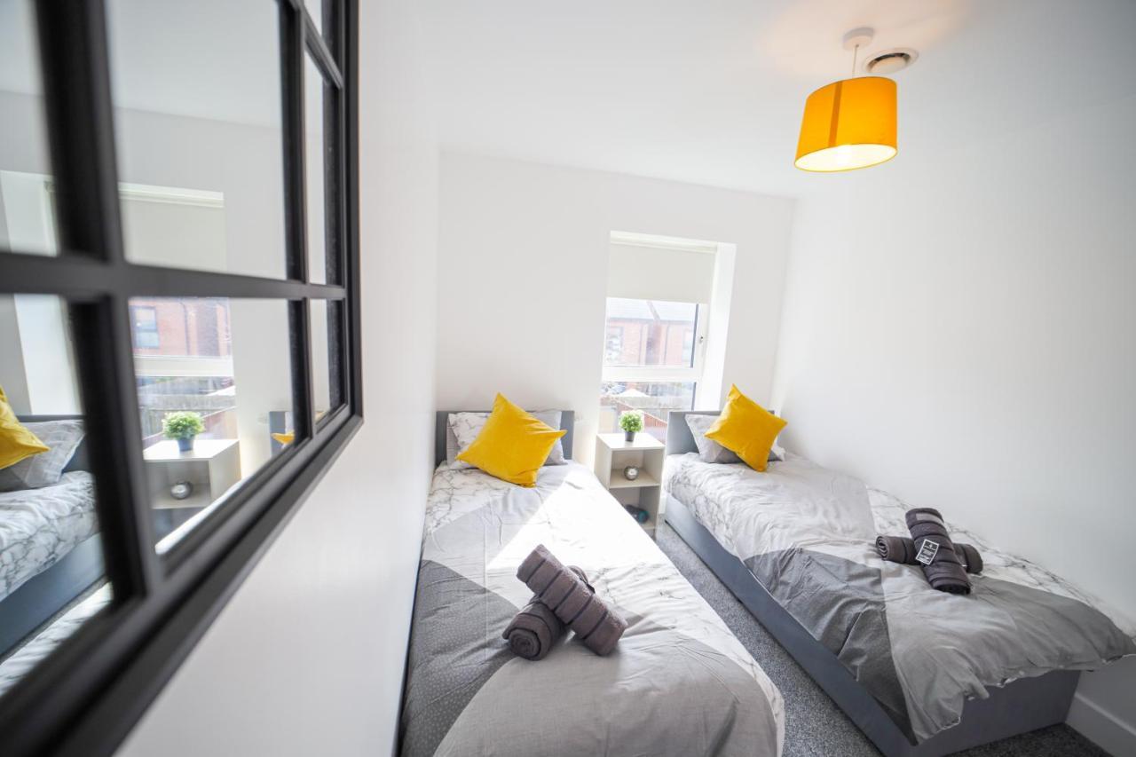 3 Bedroom House In Birmingham City Centre - Sleeps 6 Buitenkant foto